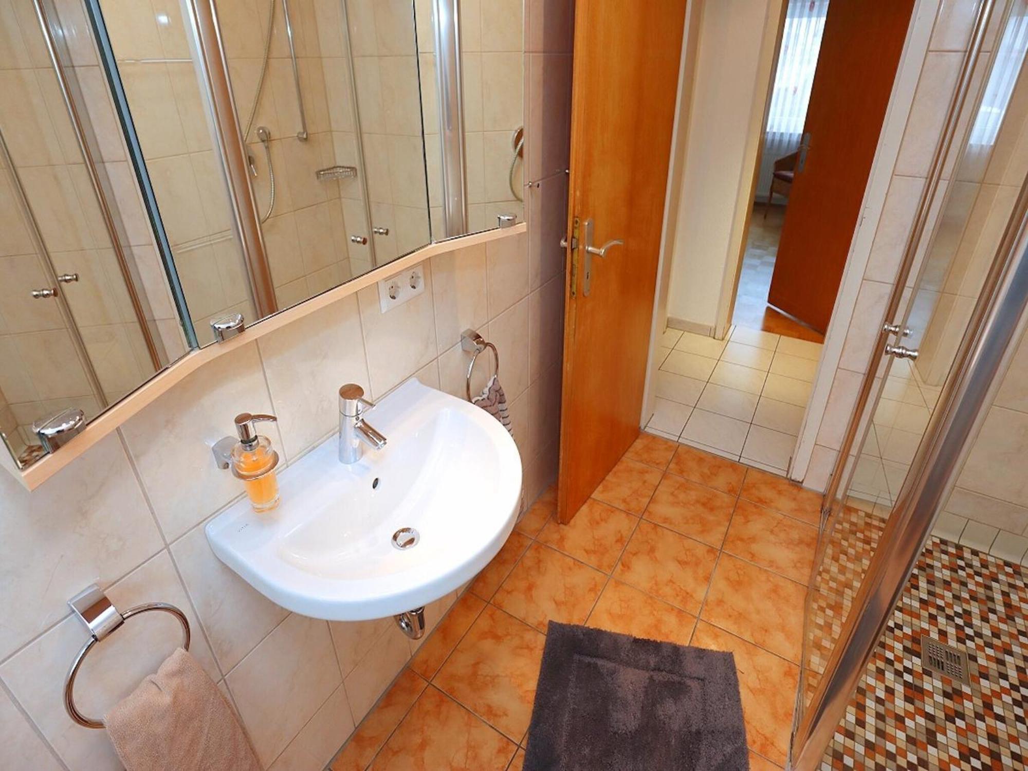 Cozy Apartment In Schwenningen With Garden Villingen-Schwenningen Ngoại thất bức ảnh