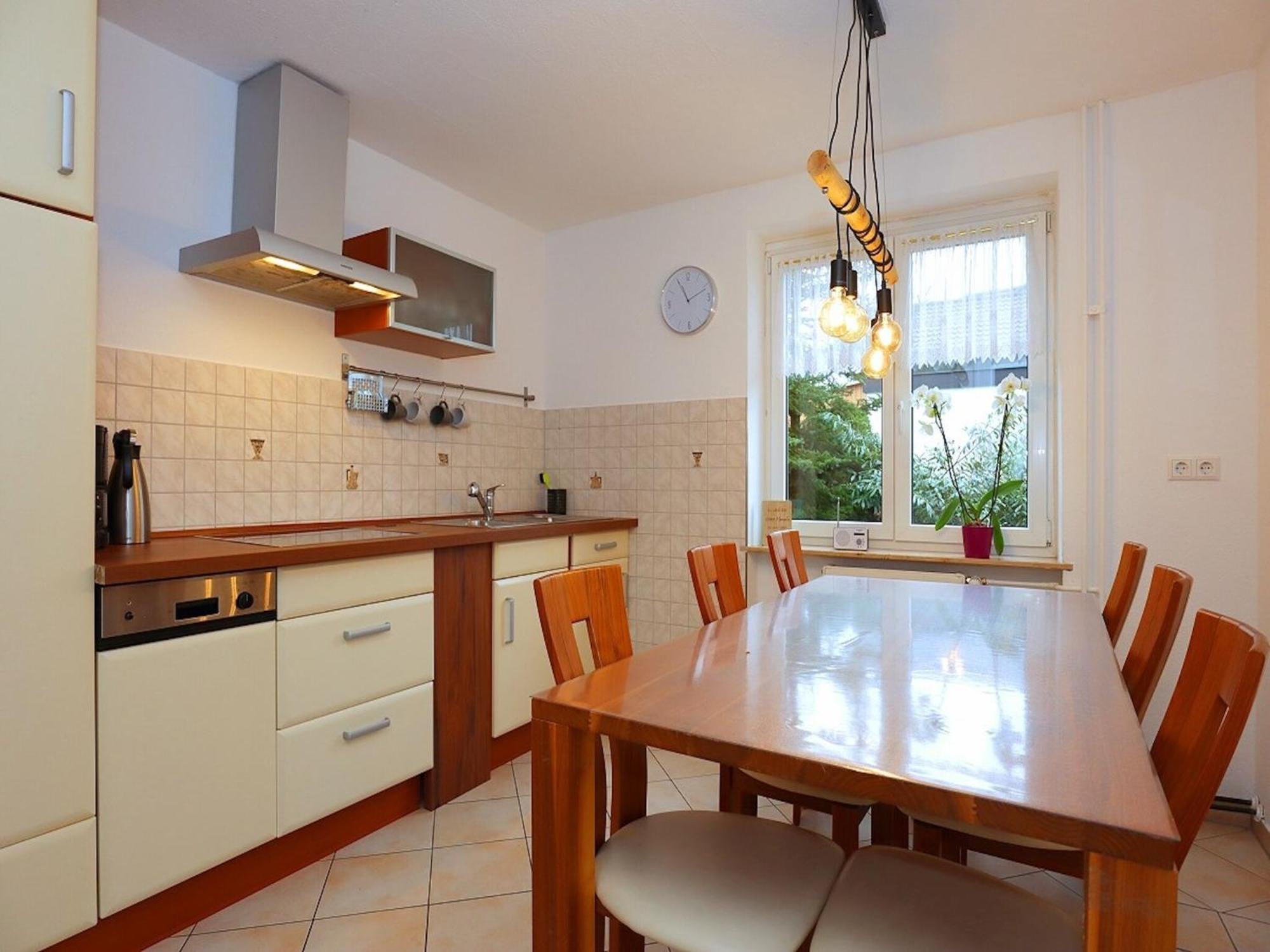 Cozy Apartment In Schwenningen With Garden Villingen-Schwenningen Ngoại thất bức ảnh